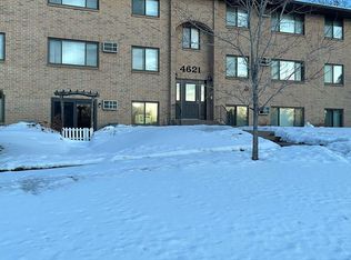 4621 University Ave NE #202, Minneapolis, MN 55421