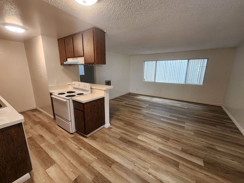 1st image of 1456 12th St #2