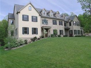 920 Settlers Ridge Rd, Pittsburgh, PA 15238