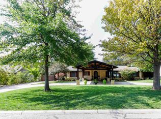 21 N Laurel Dr, Wichita, KS 67206