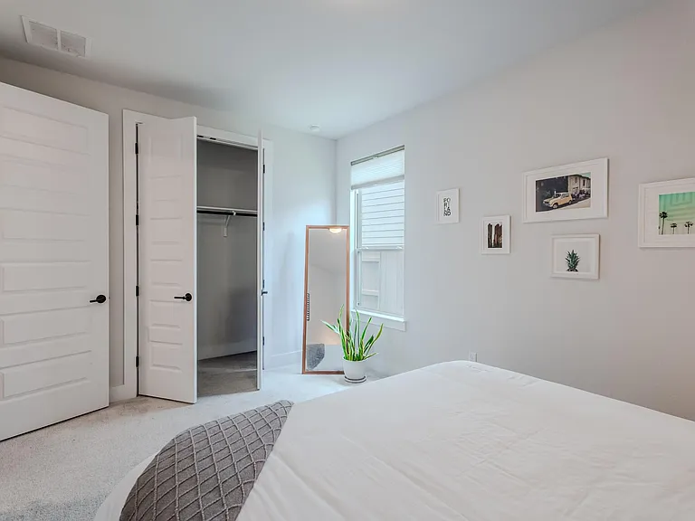 Edmondson Bnd — Photo 10