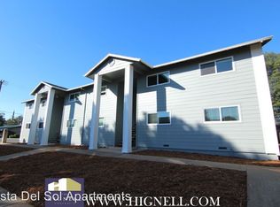 1030 Del Sol Pl APT A, Redding, CA 96002