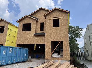 128B Edgar St, Carteret, NJ 07008