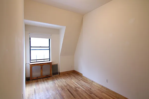 Rented by Guidance Realty Corp. | media 18