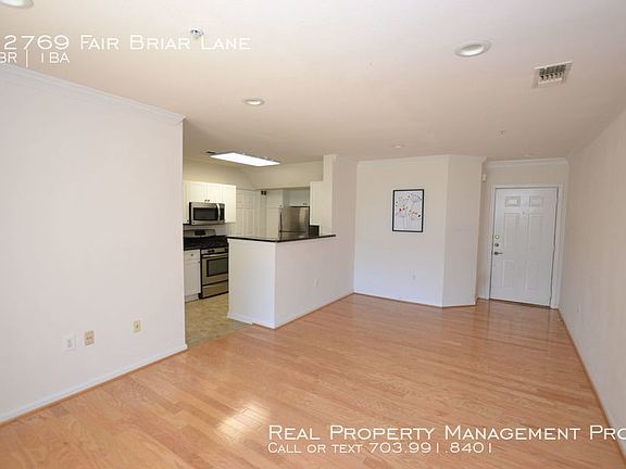 5th image of 12769 Fair Briar Ln