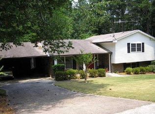 3195 Flamingo Dr, East Pt, GA 30344