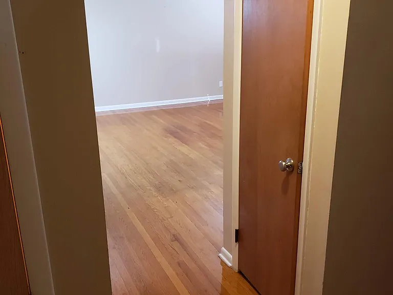 705 W Montclair St — Photo 20