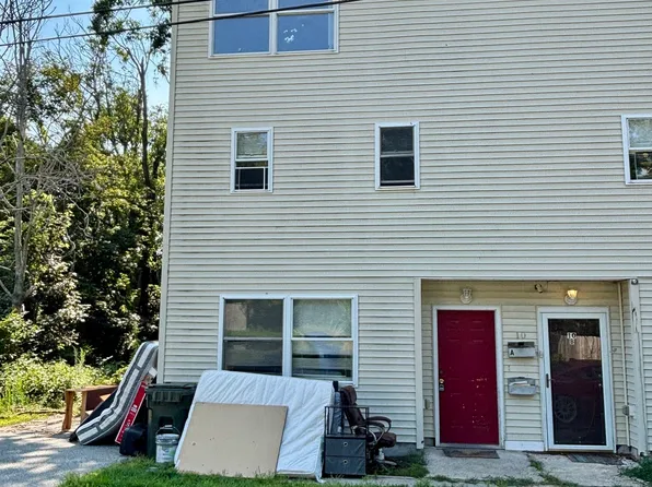 10 Hillcrest Street #A, Norwich, CT 06360