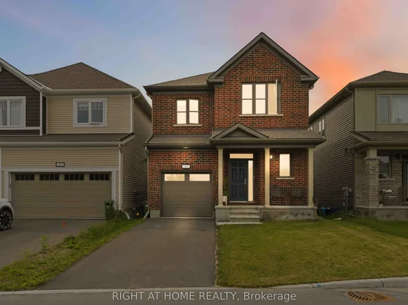 105 Alamo St, Ottawa, ON K2J 6T1