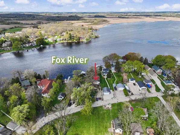 6602 Channel ROAD, Waterford, WI 53185