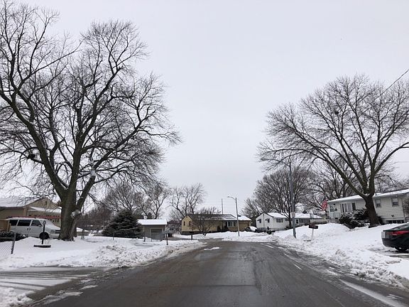 4th image of 3405 Willow St