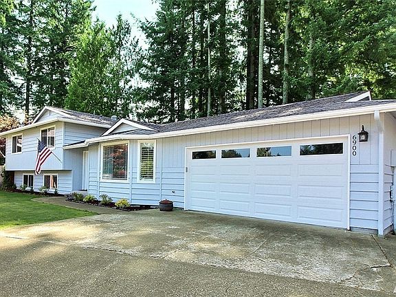2nd image of 6900 Goldcreek Dr SW