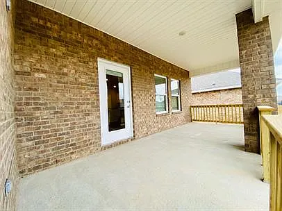 31710 Memphis Loop — Photo 6