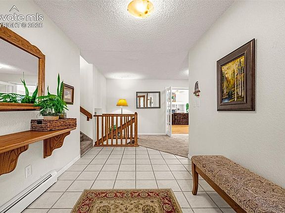 5th image of 629 Arnold Ln