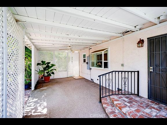 4th image of 4978 Topanga Canyon Blvd