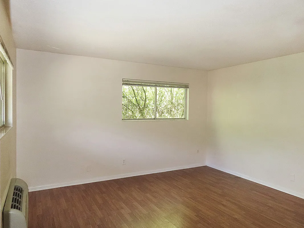 Building Photo - 1 Shepherd Ln #C5