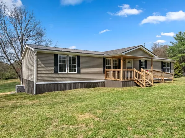 50 Tankersley Ln, Epworth, GA 30541