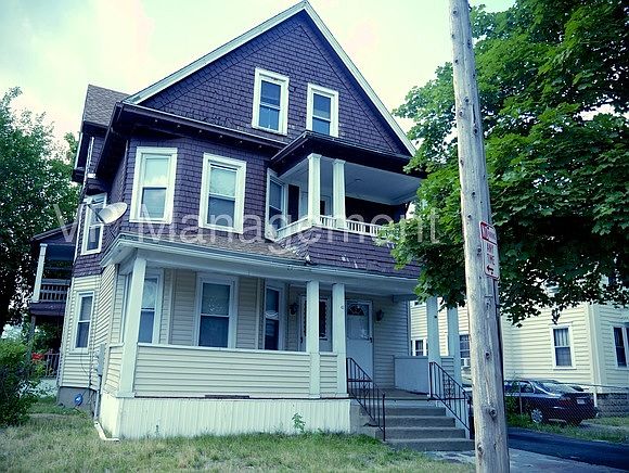 2nd image of 50 Hastings St