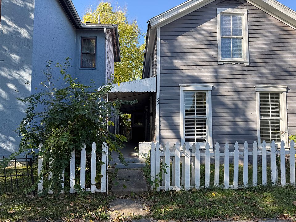1st image of 39 Potomac St