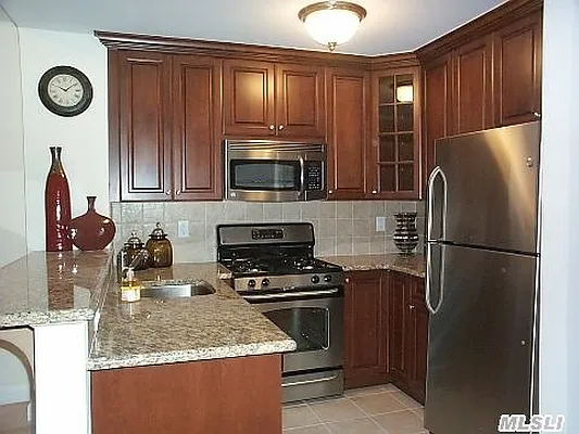 Rented by Douglas Elliman | media 95