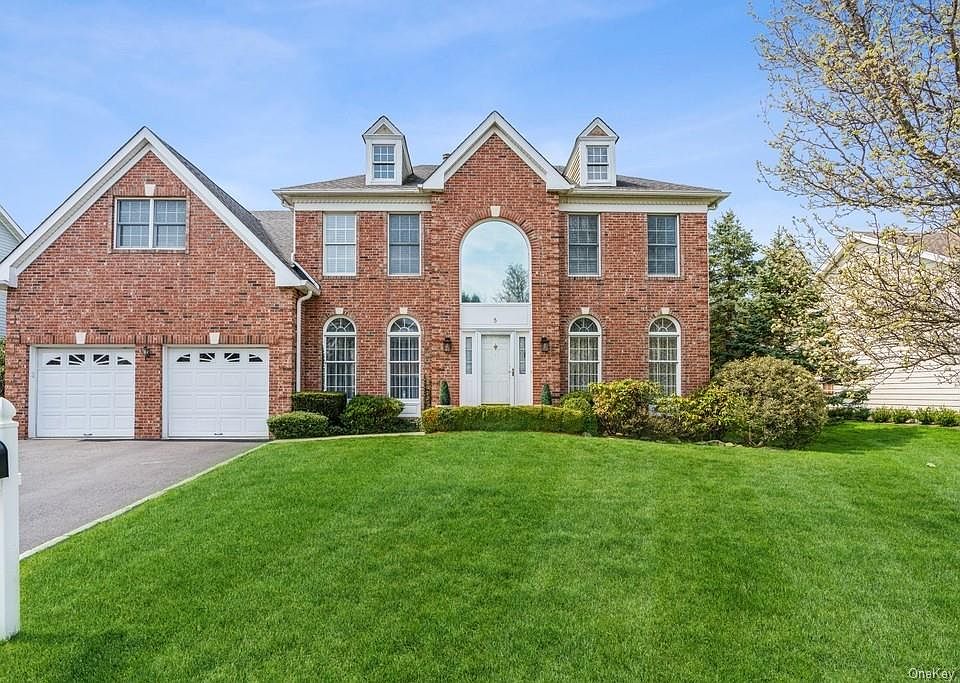 1st image of 5 McGuiness Ln