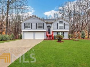 2195 Castle Royale Dr, Lawrenceville, GA 30043