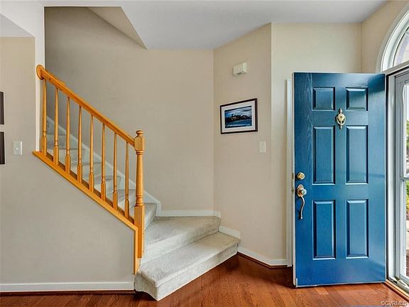 3rd image of 3125 Friars Walk Ln