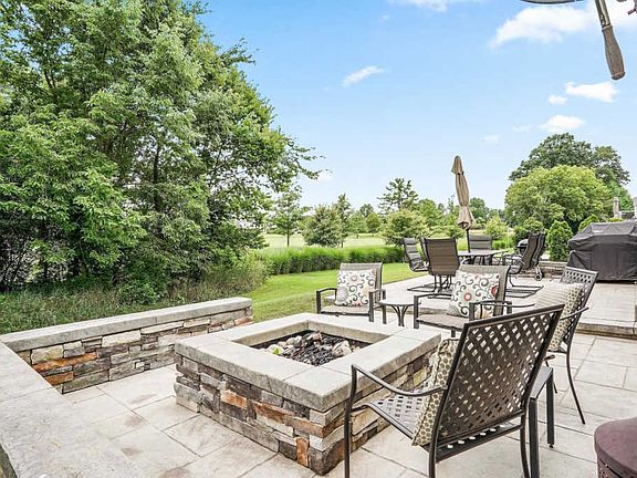 4th image of 4644 Royal Birkdale Dr