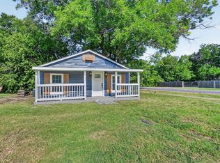 141 N Dobson St, Burleson, TX 76028