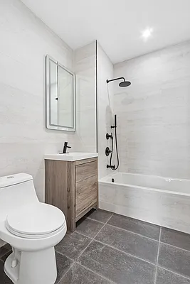 Sold by Nest Seekers International | media 22