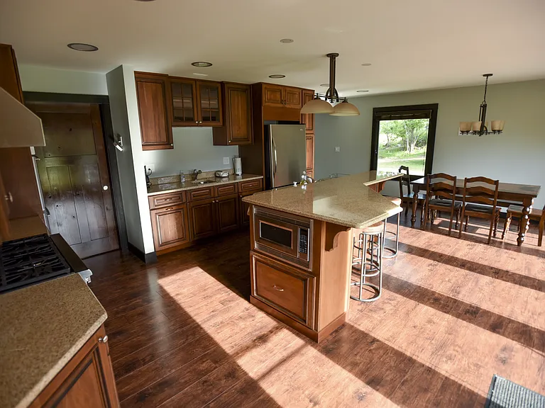 6647 Island Beach Dr — Photo 4