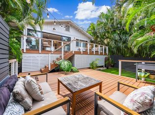 567 Kawailoa Rd, Kailua, HI 96734