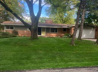 2520 Alveston Dr, Bloomfield Hills, MI 48304