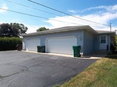 3984 Drexel Ave, Gurnee, IL, 60031