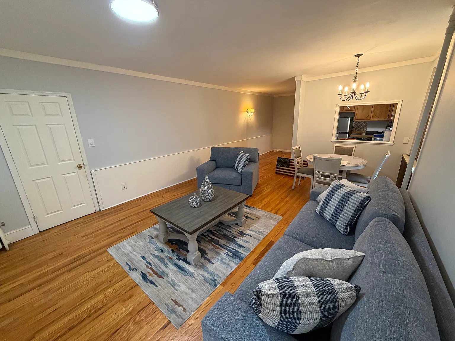 1 bed, 900 sqft, $3,100 — Photo 4