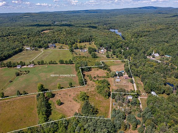 4th image of 31 Cemetery Road