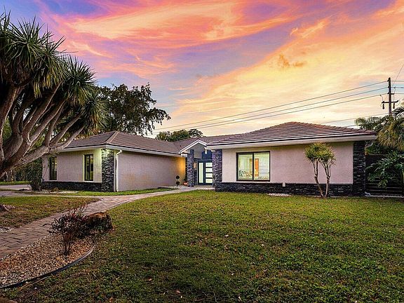 2nd image of 701 Buoy Road