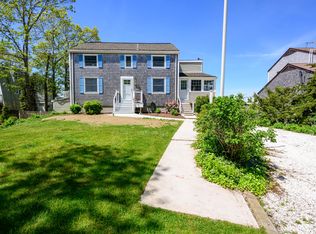 132 Wings Neck Rd, Pocasset, MA 02559
