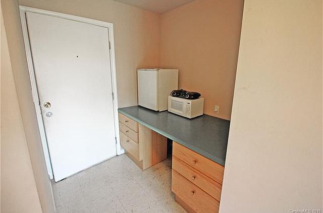 2nd image of 1725 Marlynn Dr APT 252