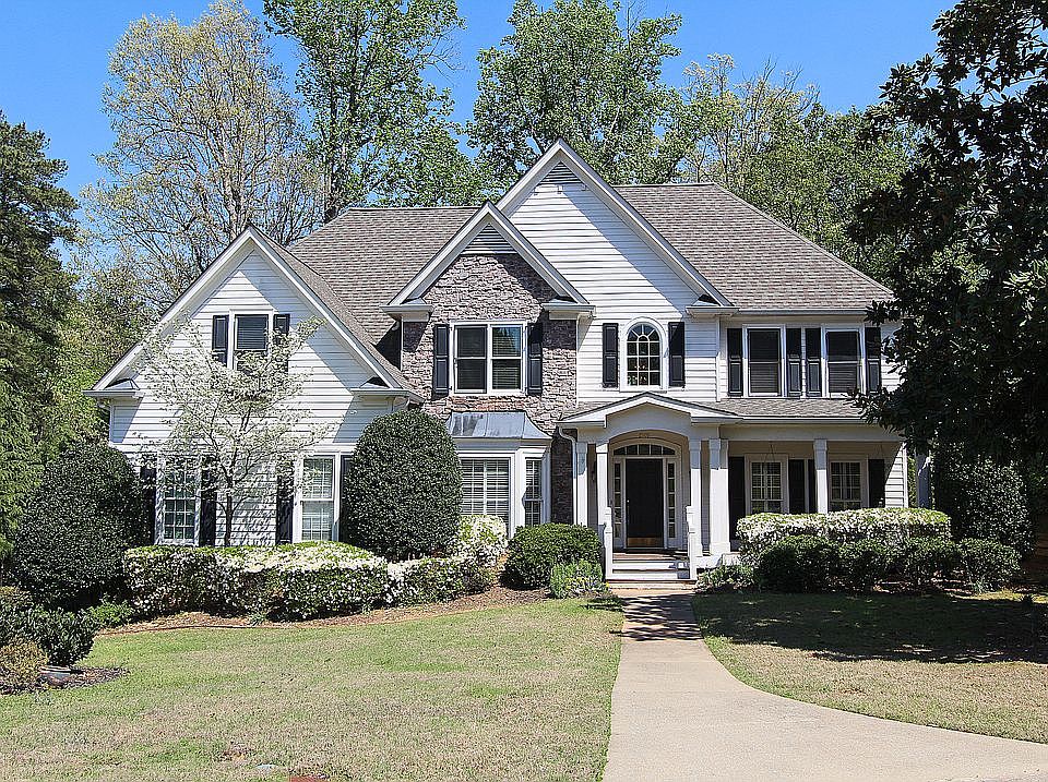 Executive Dunwoody Home