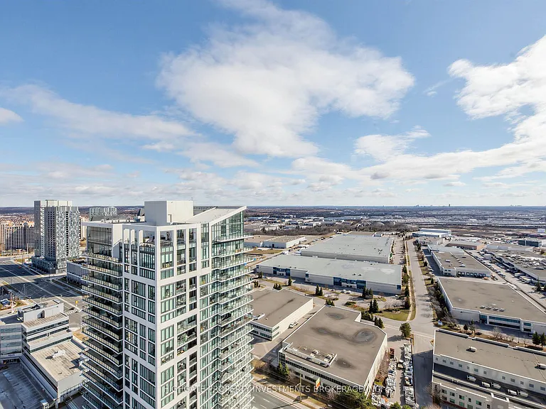 27 Korda Gate #Penthouse 107 — Photo 16