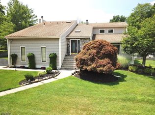 48 Rivendell Rd, Succasunna, NJ 07876