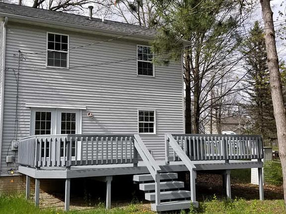 5th image of 9936 Loch Lomond Dr