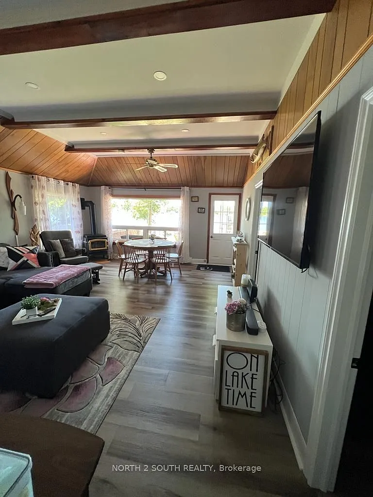 3 bed, $2,000 — Photo 4