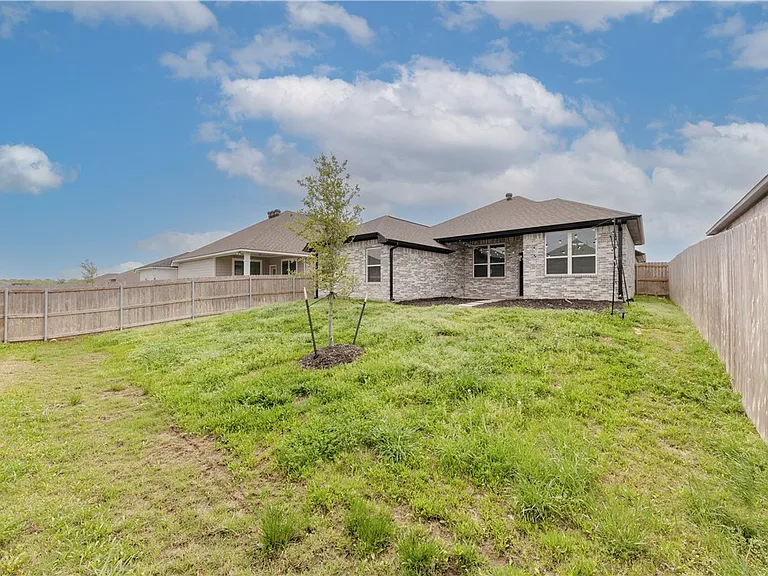6219 Southern Cross Dr — Photo 19