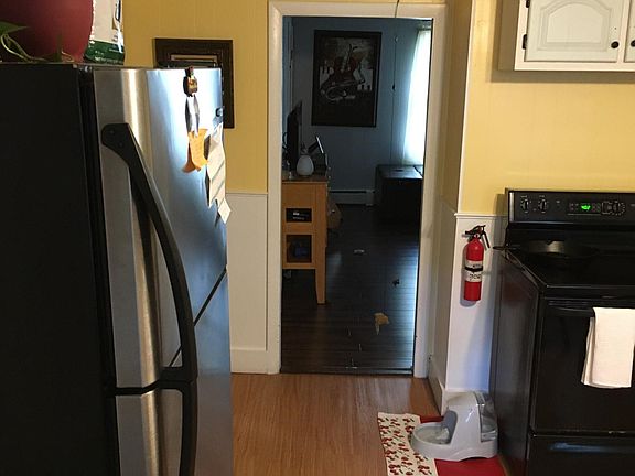 5th image of 4 Hill St #1