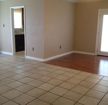 2nd image of 2537 Virginian Colony Ave