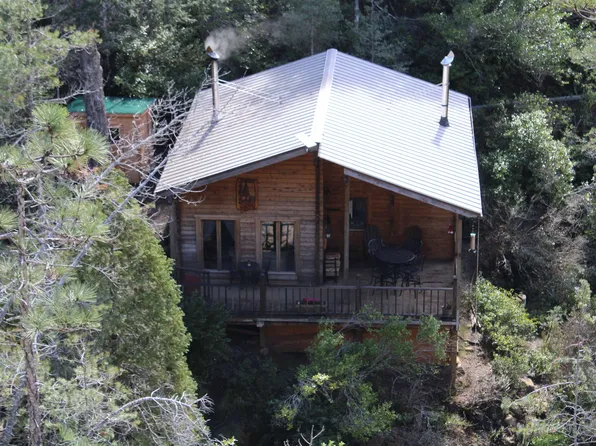 17-017 Low Divide Rd, Crescent City, CA 95531