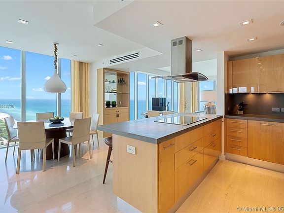 2nd image of 6899 Collins Ave Unit 2904