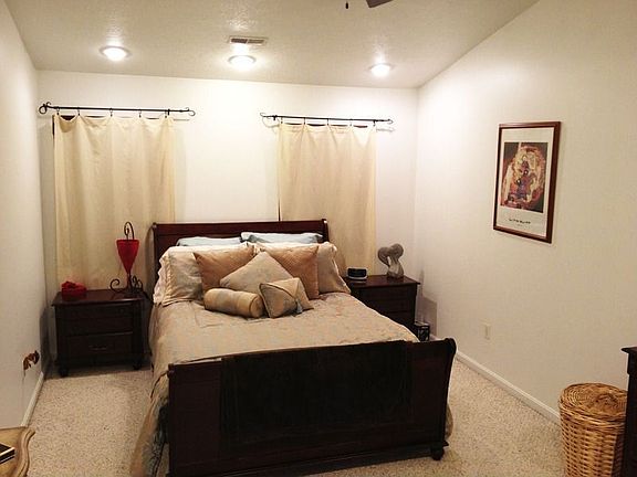 Master BR with Vaulted Ceilings